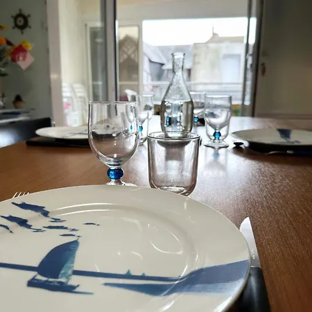 Aux Sables D'olonne Avec Balcon Et Parking Apartment Les Sables-d'Olonne